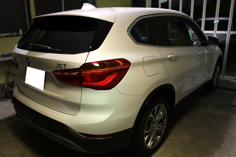 1709bmwx1_9.jpg